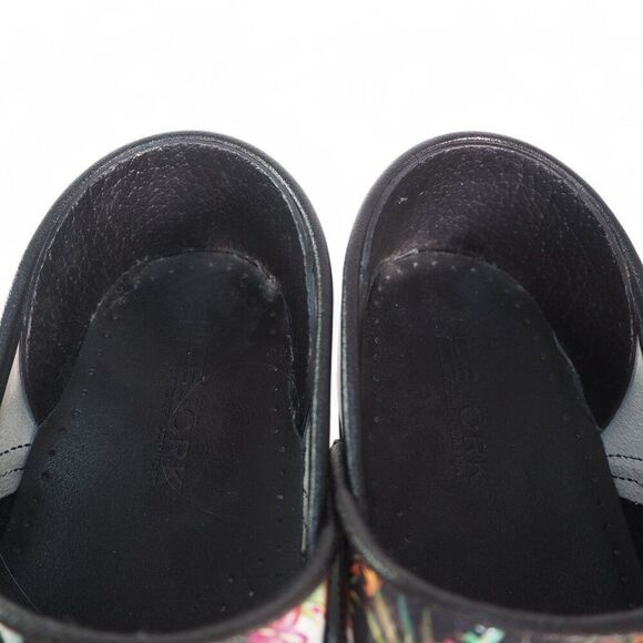 BJORK Professional Moa Skull Print Leather Clogs Multicolor Women's 7-7.5/38 - Picture 11 of 11